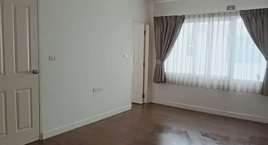 For sale 3 bedrooms townhouse in Prawet, Bangkok