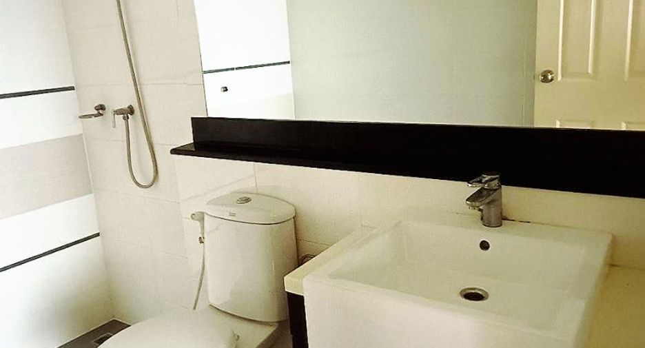 For sale 3 bedrooms townhouse in Prawet, Bangkok