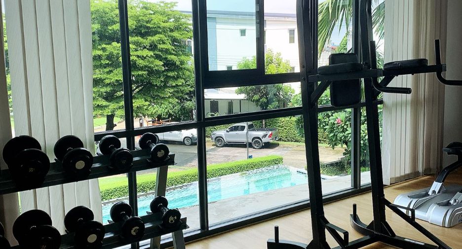 For sale 3 bedrooms townhouse in Prawet, Bangkok