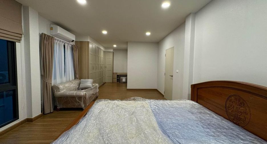 ให้เช่า 4 ห้องนอน บ้านเดี่ยว ใน บางพลี, สมุทรปราการ