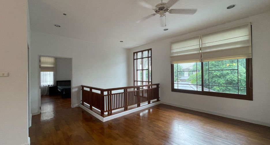 Haus zur Miete mit 4 Zimmer in Suan Luang, Bangkok