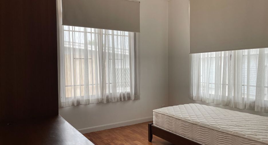 Haus zur Miete mit 4 Zimmer in Suan Luang, Bangkok