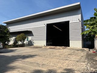 For sale warehouse in Saphan Sung, Bangkok