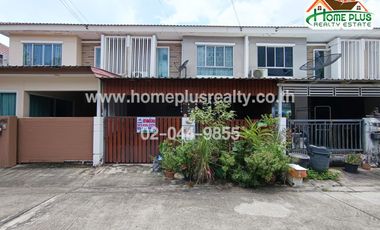 For sale 3 bedrooms townhouse in Khlong Sam Wa, Bangkok
