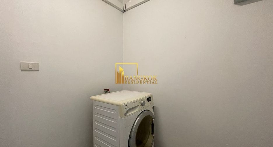 For rent 2 bedrooms apartment in Watthana, Bangkok