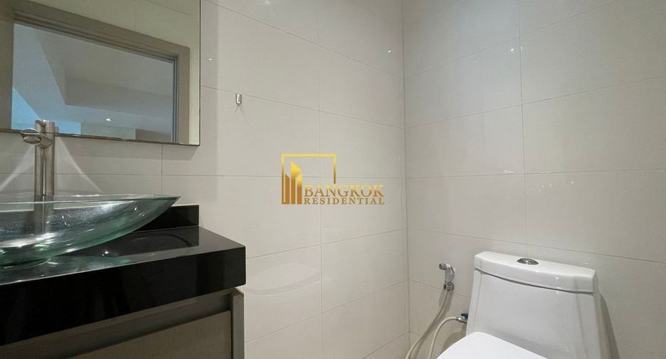 For rent 2 bedrooms apartment in Watthana, Bangkok