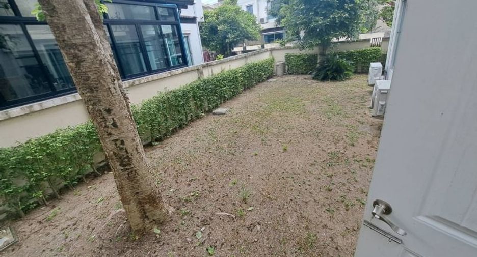 For rent 3 bedrooms house in Si Racha, Chonburi