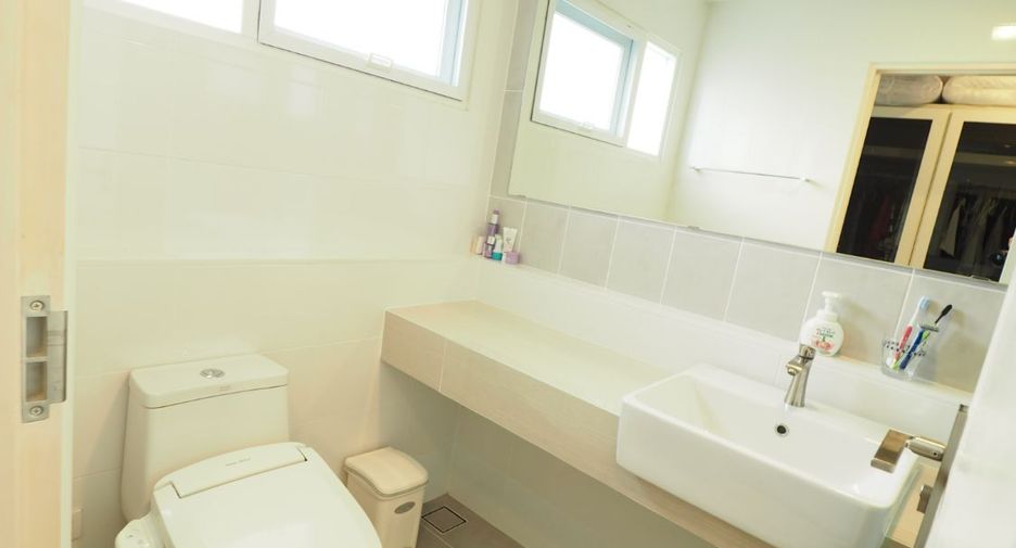 For rent 3 bedrooms house in Bang Phli, Samut Prakan