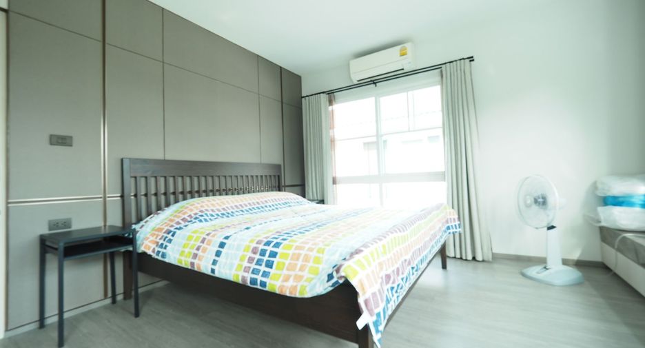 For rent 3 bedrooms house in Bang Phli, Samut Prakan