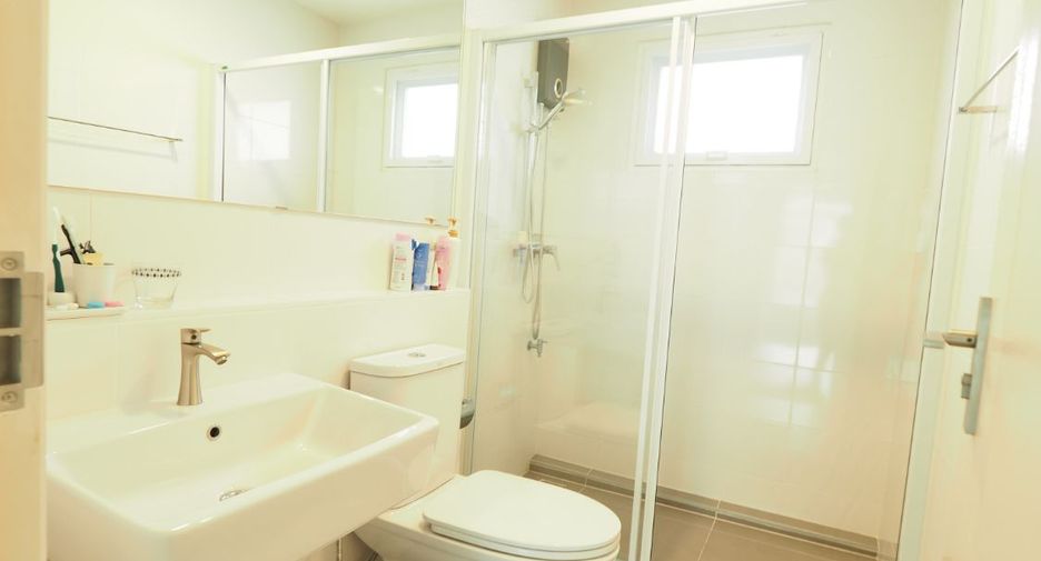 For rent 3 bedrooms house in Bang Phli, Samut Prakan