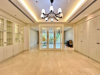 Condo en alquiler de 3 habitaciones en Sathon, Bangkok