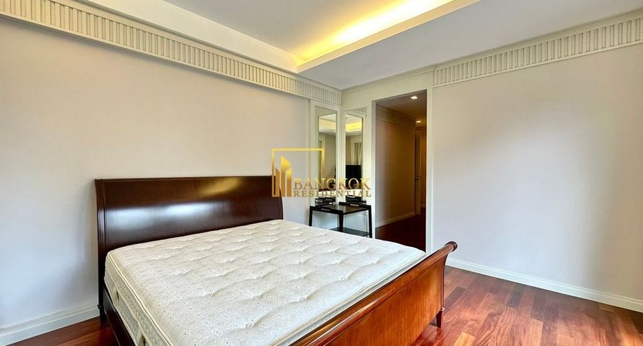À louer 3 chambres condo à Sathon, Bangkok