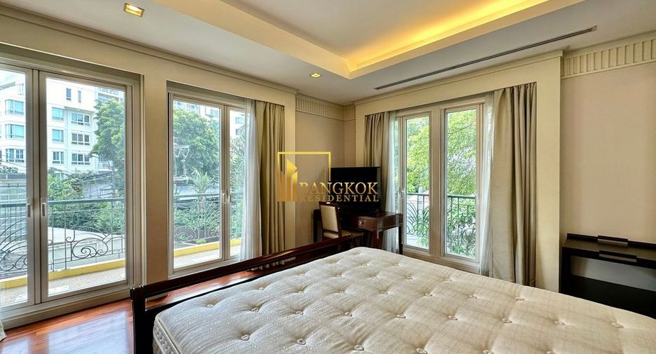 À louer 3 chambres condo à Sathon, Bangkok