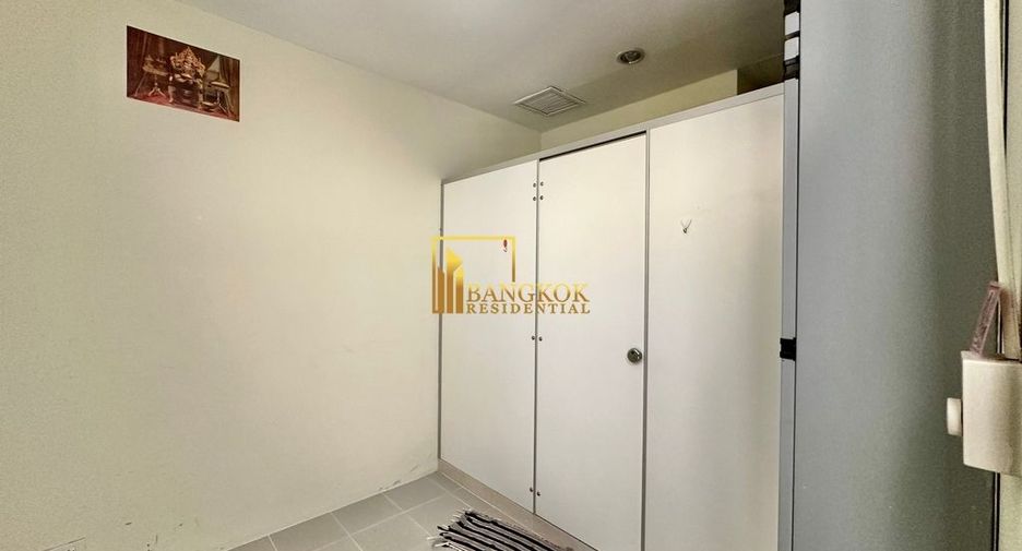 À louer 3 chambres condo à Sathon, Bangkok
