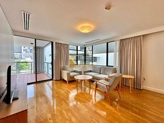 For rent 3 ベッドルーム apartment in Sathon, Bangkok