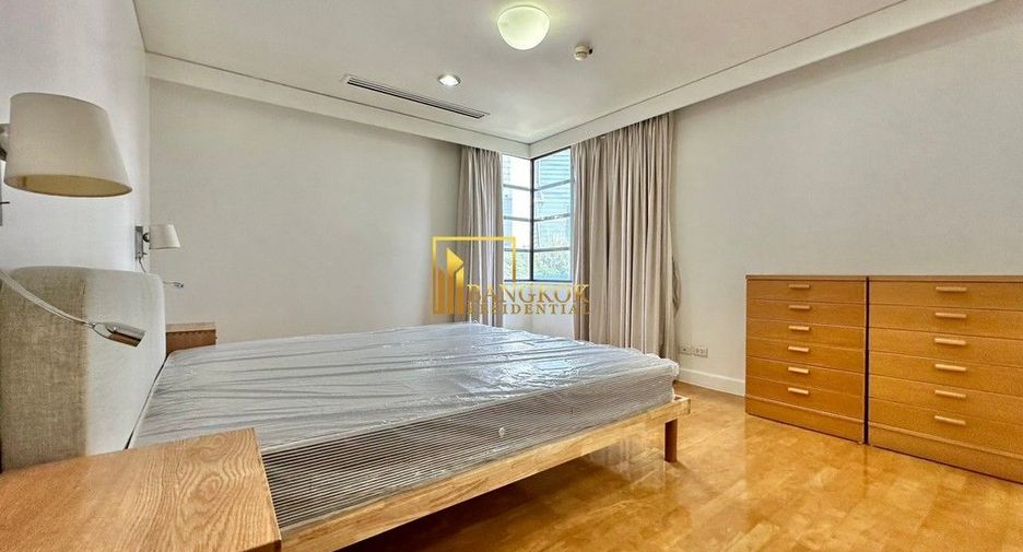 For rent 3 ベッドルーム apartment in Sathon, Bangkok
