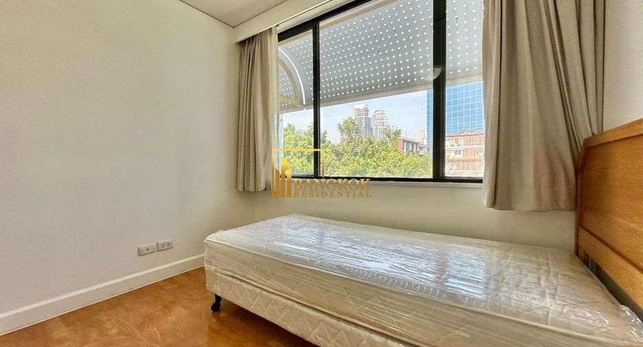 For rent 3 ベッドルーム apartment in Sathon, Bangkok