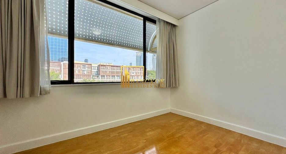 For rent 3 ベッドルーム apartment in Sathon, Bangkok