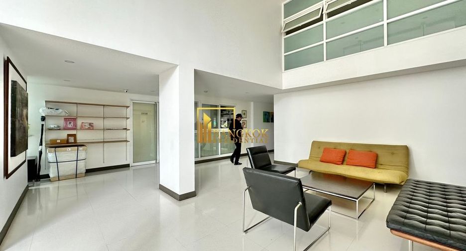 For rent 2 ベッドルーム condo in Yan Nawa, Bangkok