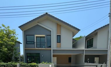 出租 4 卧室 独立屋 在 Mueang Chiang Mai, Chiang Mai