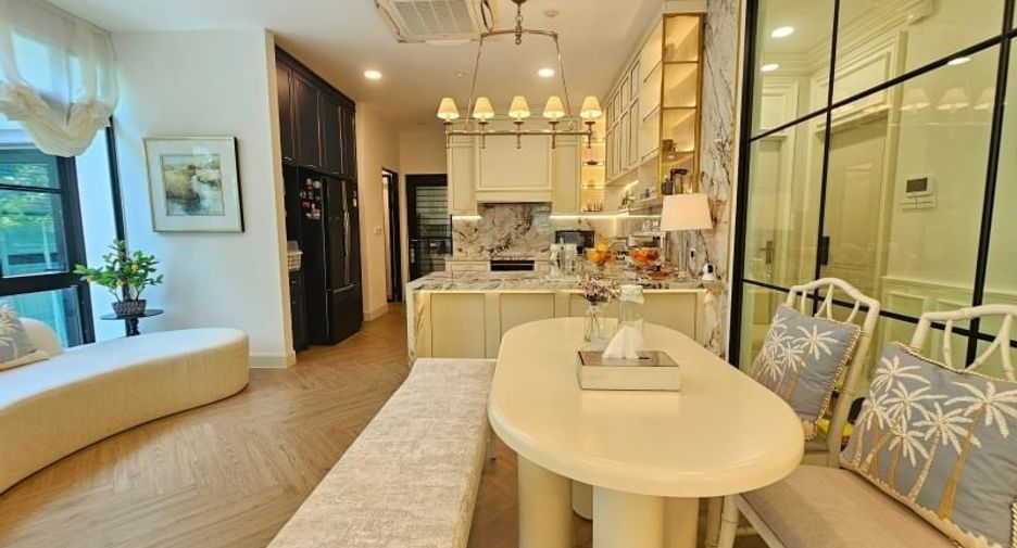 For rent and for sale 5 bedrooms house in Saphan Sung, Bangkok