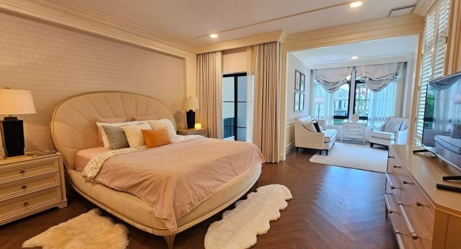 For rent and for sale 5 bedrooms house in Saphan Sung, Bangkok