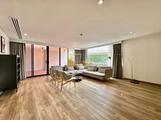 À louer 4 chambres appartement à Sathon, Bangkok