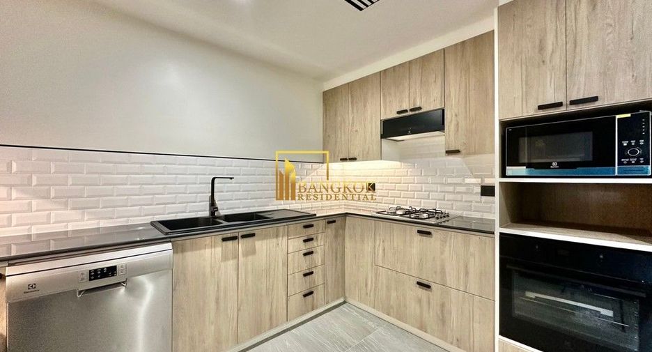 For rent 4 ベッドルーム apartment in Sathon, Bangkok