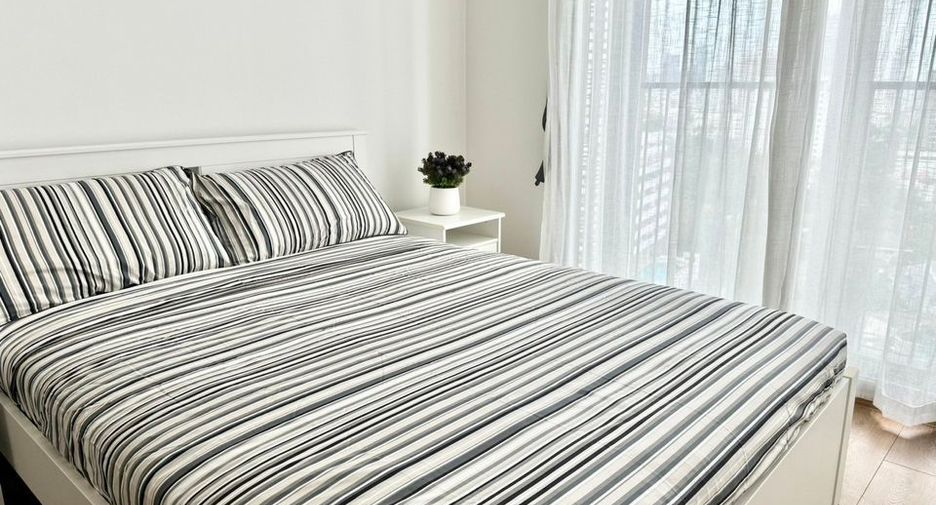For rent and for sale 3 bedrooms condo in Watthana, Bangkok