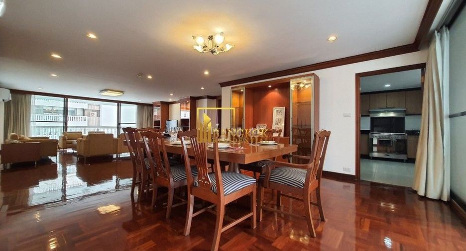 For rent 3 bedrooms apartment in Khlong Toei, Bangkok