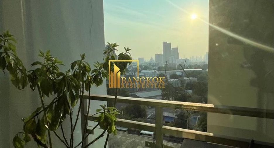 For rent 1 bed condo in Khlong Toei, Bangkok