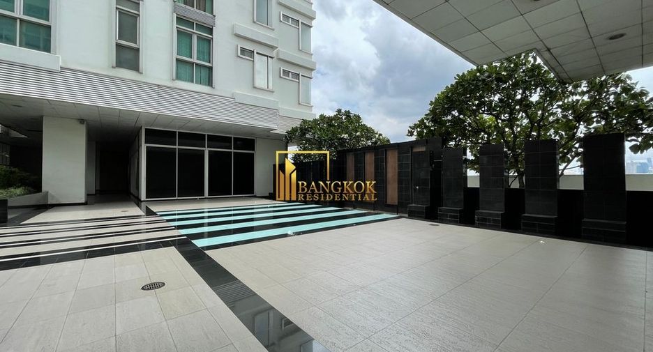 For rent 1 bed condo in Khlong Toei, Bangkok