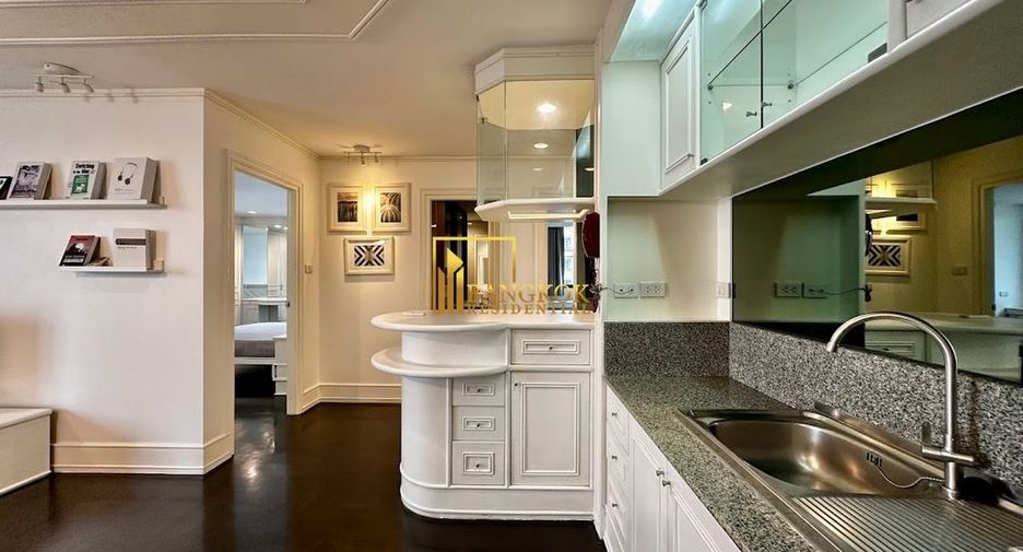 For rent 2 bedrooms condo in Sathon, Bangkok