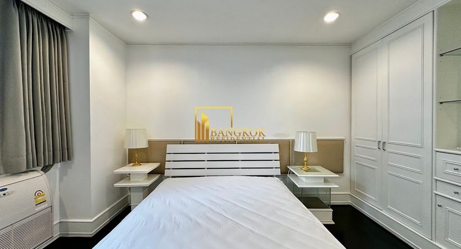 For rent 2 bedrooms condo in Sathon, Bangkok