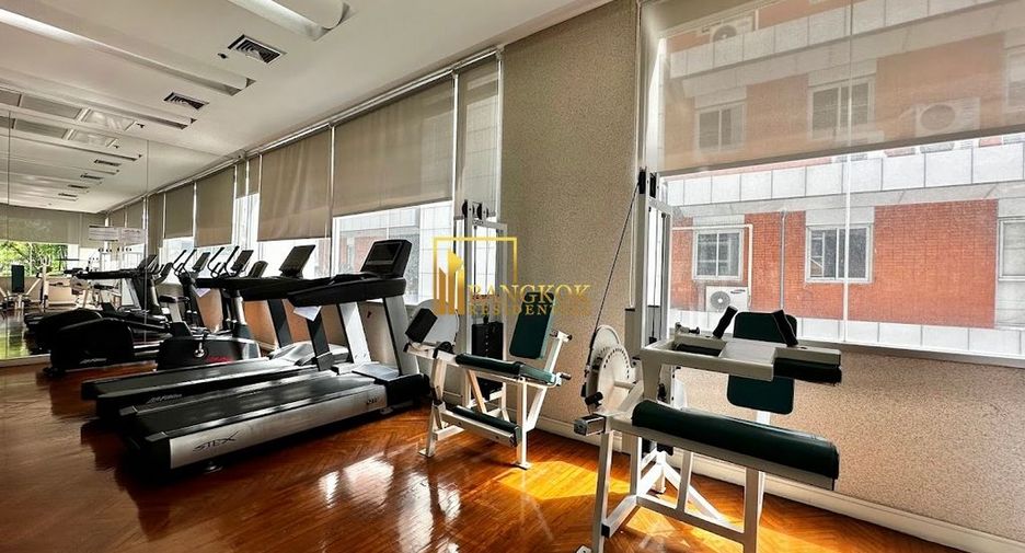 For rent 2 bedrooms condo in Sathon, Bangkok