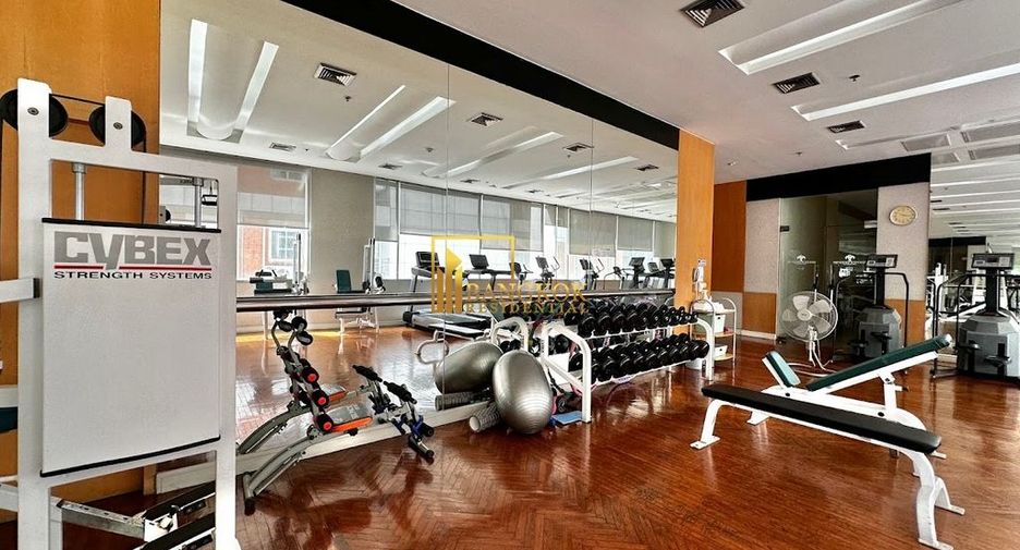 For rent 2 bedrooms condo in Sathon, Bangkok