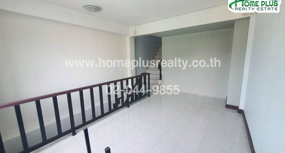 For rent and for sale 8 bedrooms retail Space in Khlong Sam Wa, Bangkok
