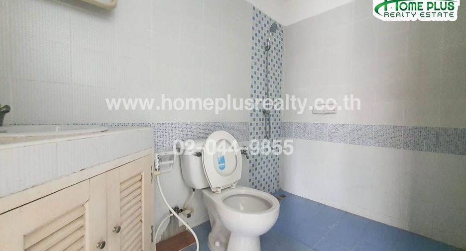 For rent and for sale 8 bedrooms retail Space in Khlong Sam Wa, Bangkok