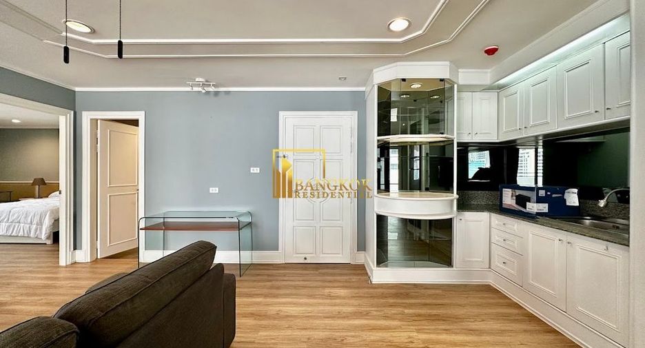 For rent 2 bedrooms apartment in Sathon, Bangkok