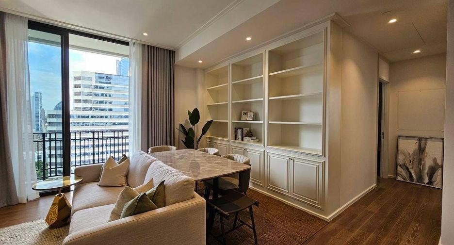 For rent 2 bedrooms condo in Pathum Wan, Bangkok