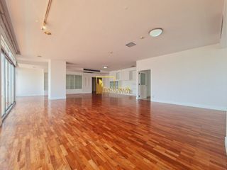 For rent 3 ベッドルーム apartment in Khlong Toei, Bangkok