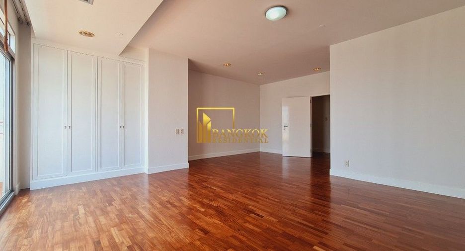 For rent 3 ベッドルーム apartment in Khlong Toei, Bangkok