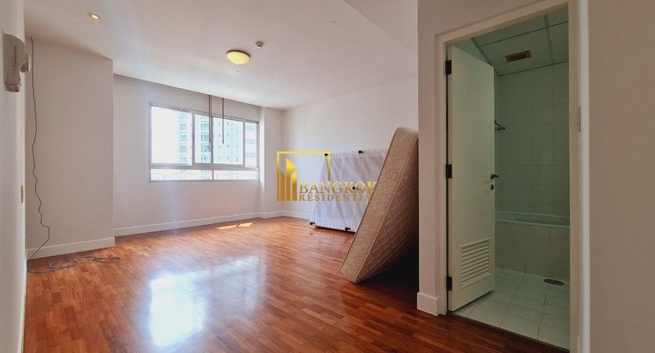 For rent 3 ベッドルーム apartment in Khlong Toei, Bangkok