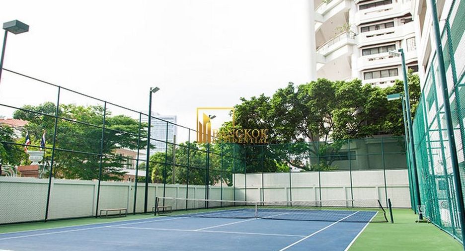 For rent 3 ベッドルーム apartment in Khlong Toei, Bangkok