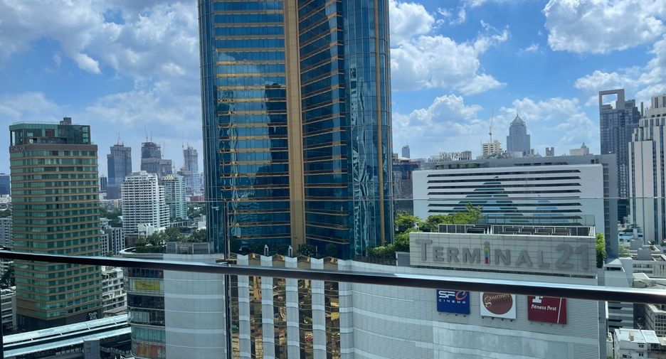 For rent 2 bedrooms condo in Khlong Toei, Bangkok