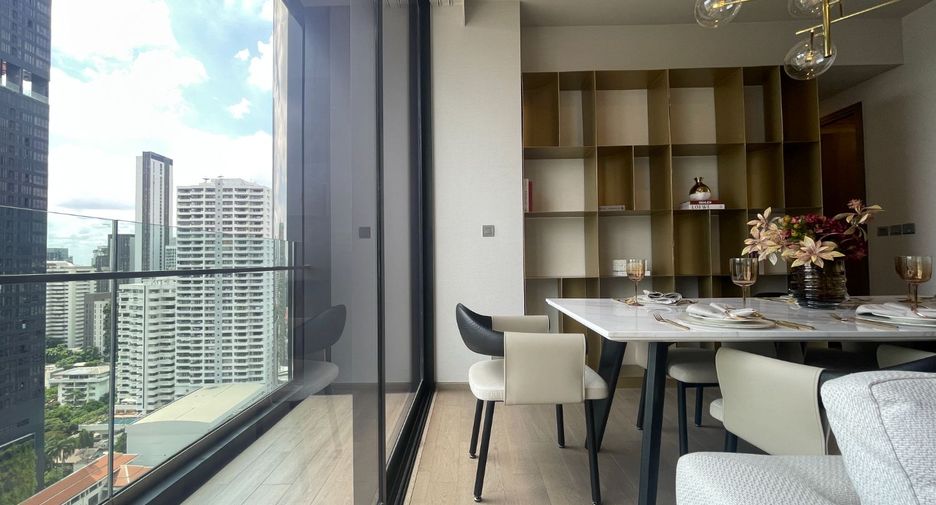 For rent 2 bedrooms condo in Khlong Toei, Bangkok