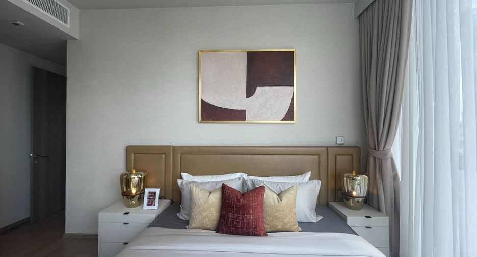 For rent 2 bedrooms condo in Khlong Toei, Bangkok