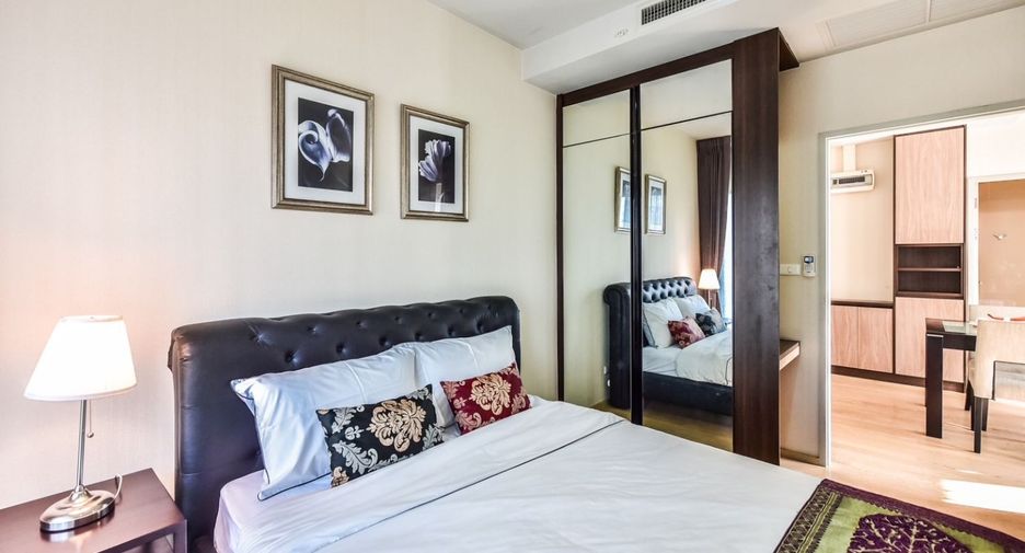 For rent and for sale 2 bedrooms condo in Khlong Toei, Bangkok