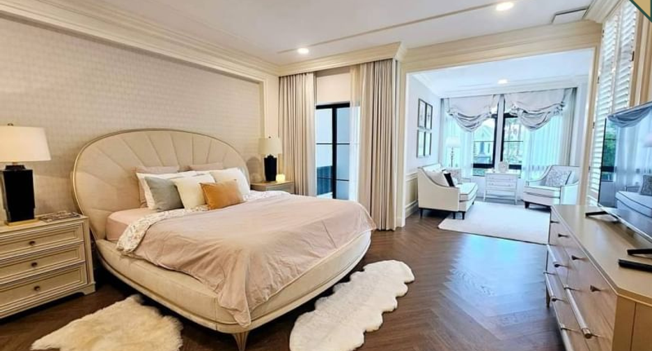 À vendre 5 chambres maison à Saphan Sung, Bangkok