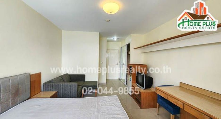 For sale 1 bed condo in Huai Khwang, Bangkok